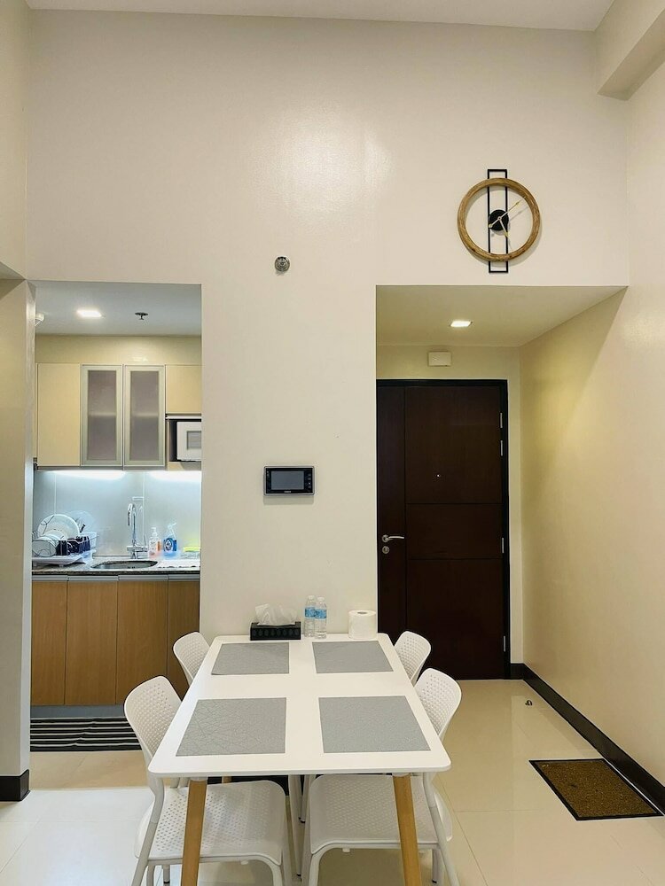 Фото One bedroom Unit at mactan newtown