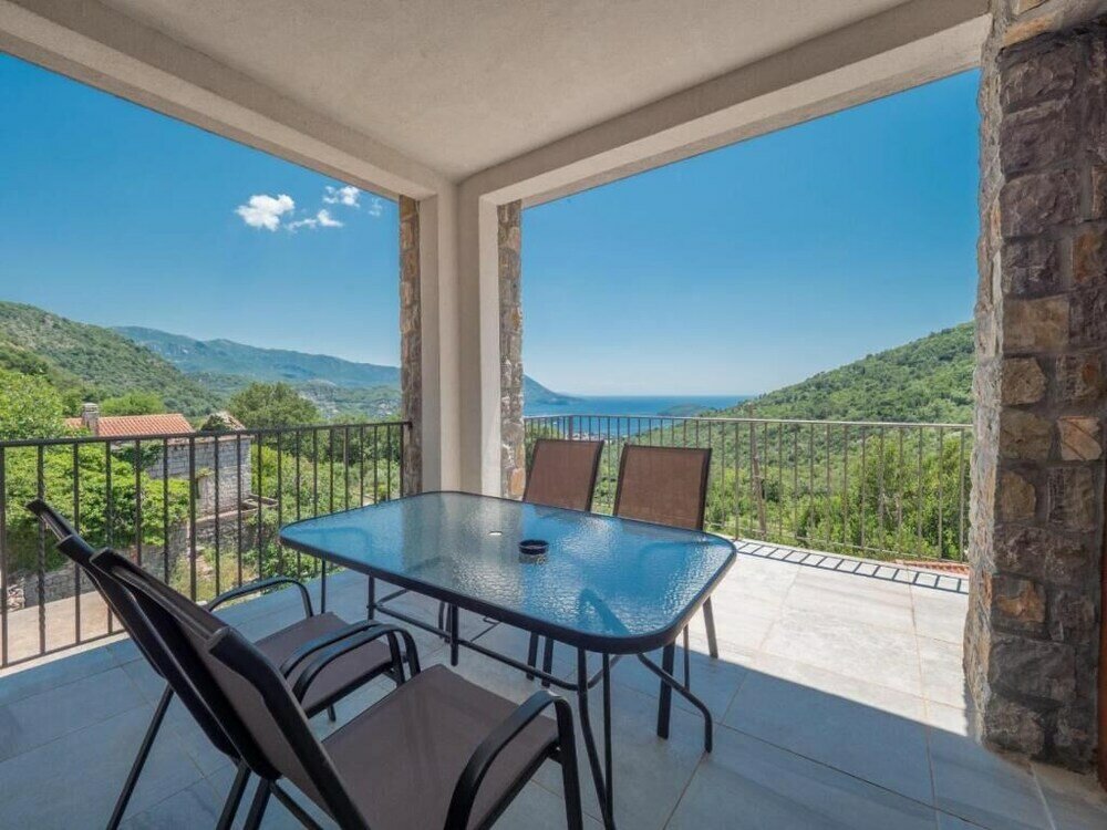 Фото Family Retreat Bozovic