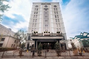 Гостиница The Plaza Hotel Bishkek