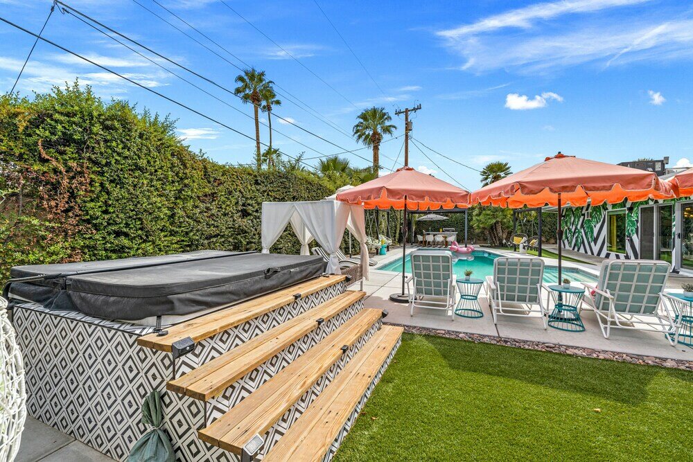 Фото The Beverly