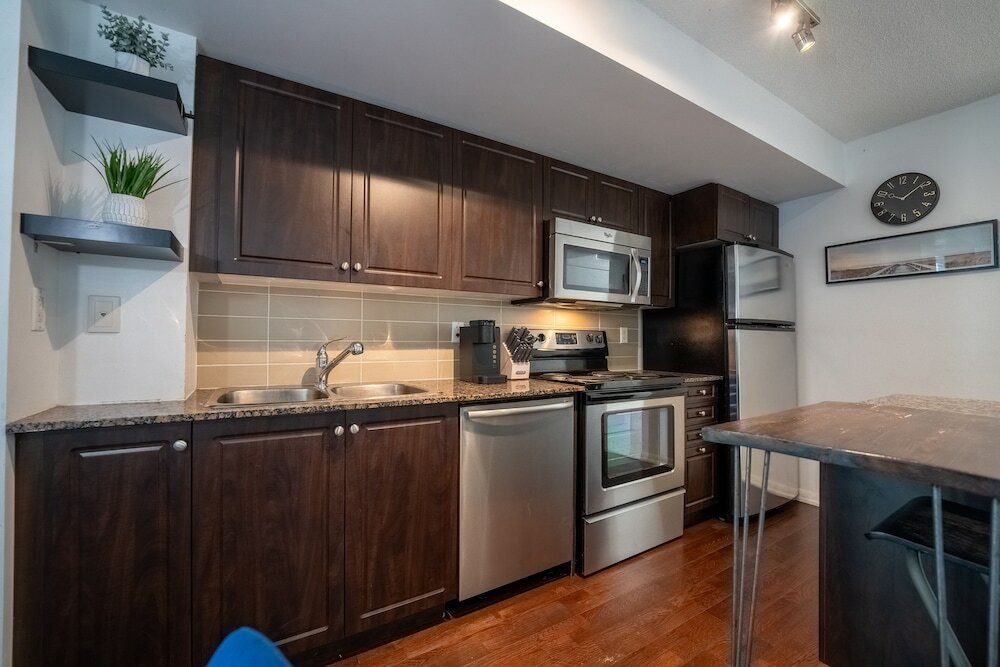 Фото Jarvis Vacation Suites