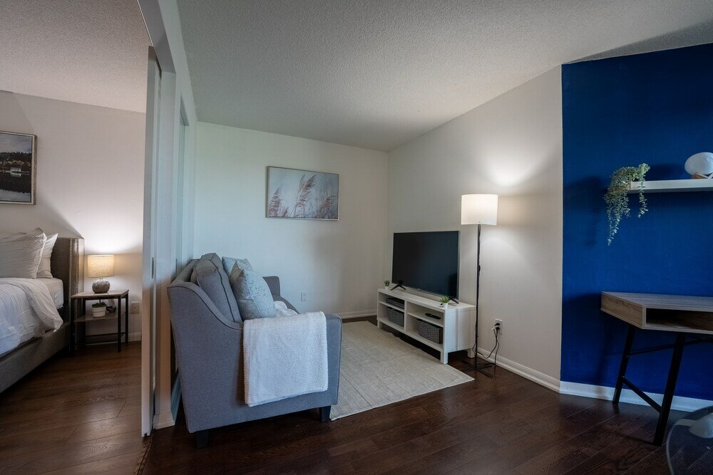 Фото Jarvis Vacation Suites