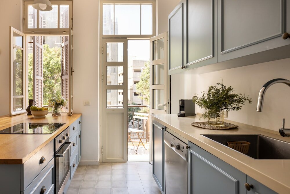 Фото Seaside Vintage Dream by Sea N' Rent