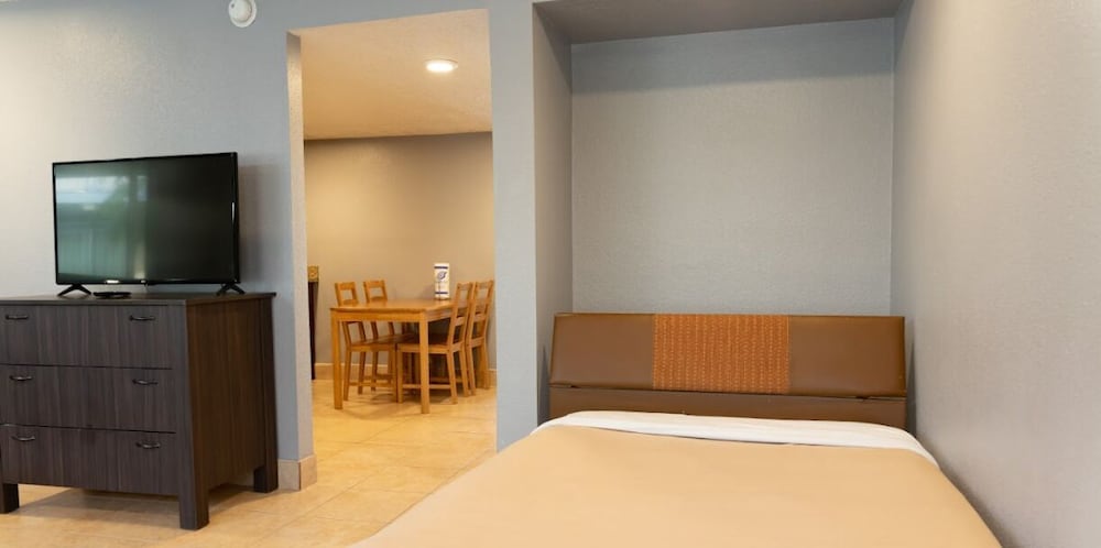 Фото Celebration Suites