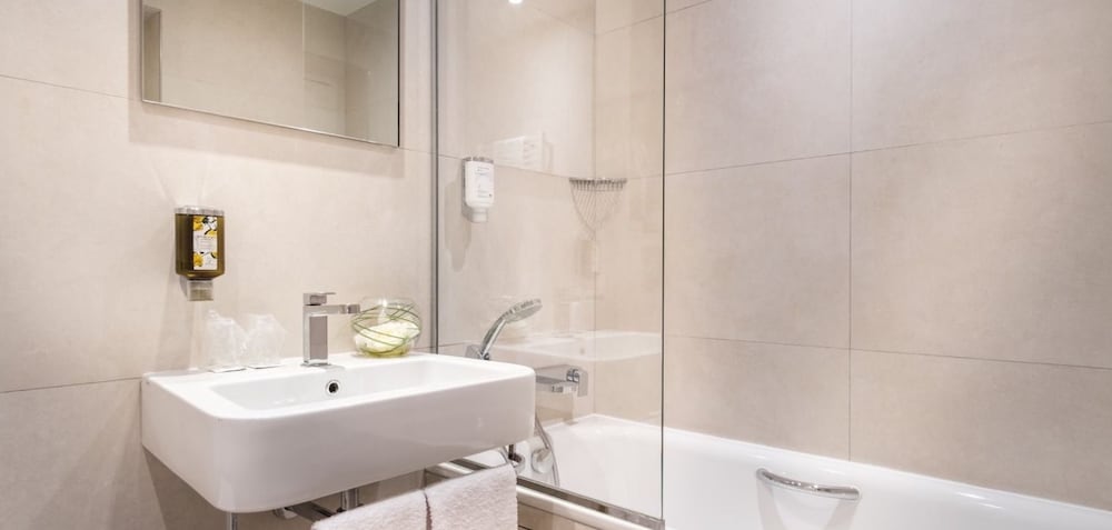 Фото Hotel Waldorf Montparnasse