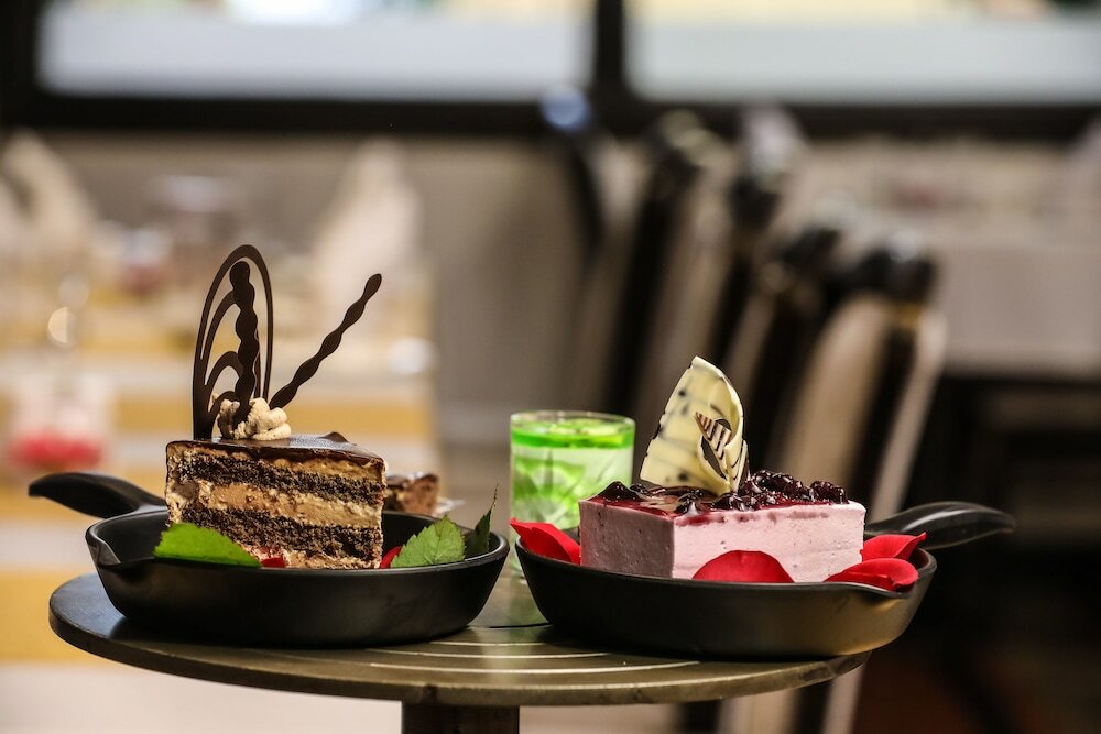 Фото Fariyas Hotel