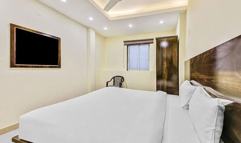 Фото Fabexpress Mohan Vilas Residency