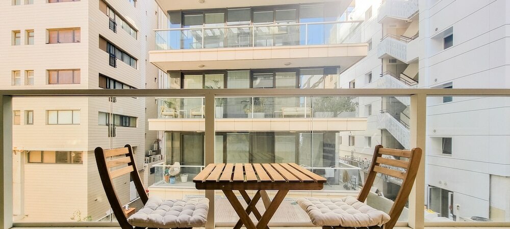 Фото Ben Yehuda Nuage