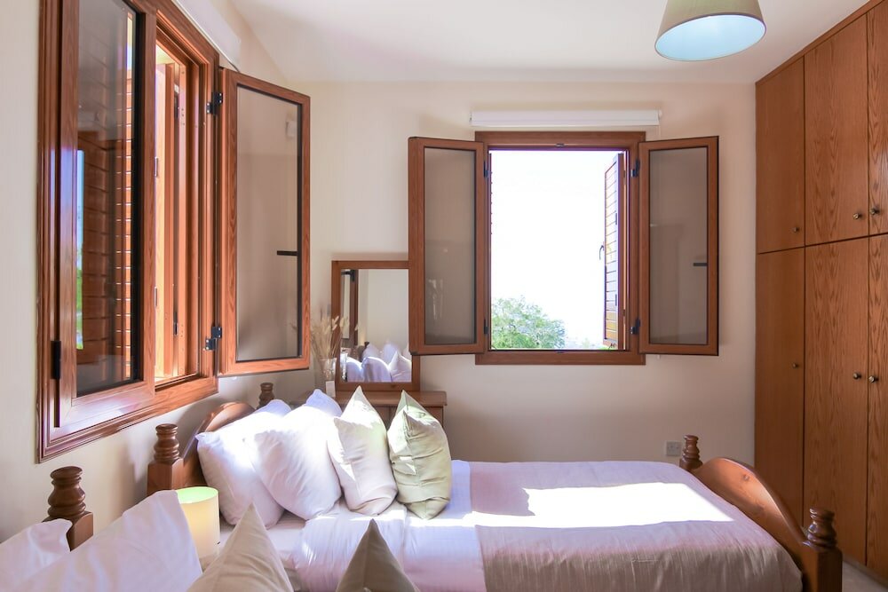 Фото Phaedrus Living Serenity Villa Lysos