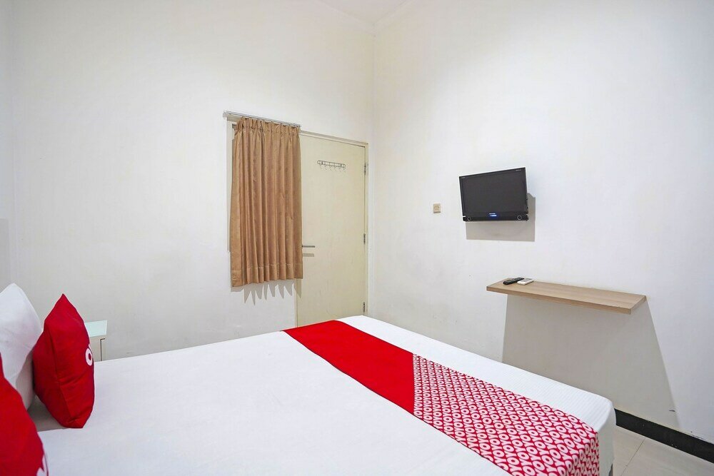 Фото Oyo 91508 Ruby Homestay Syariah