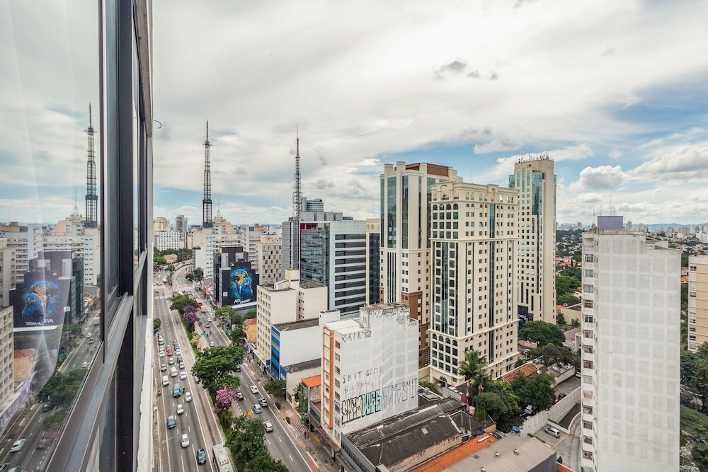 Фото B. Homy - Mercúrio Consolação