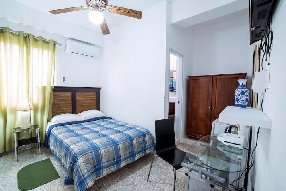 Фото Hostal Magallanes Romana