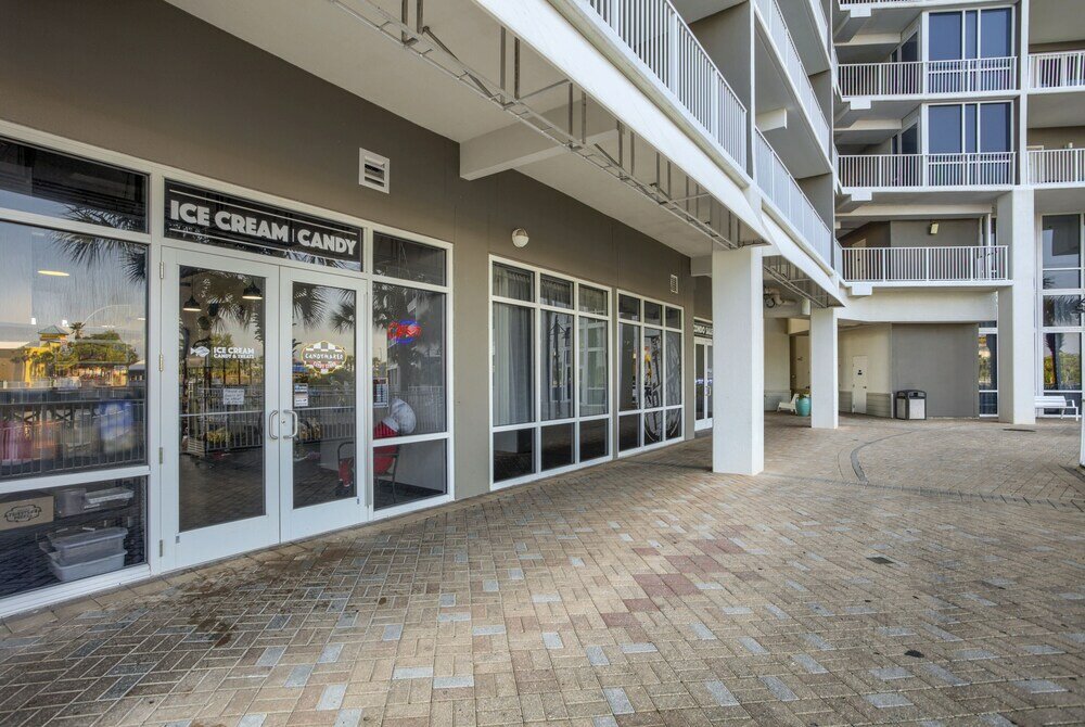 Фото Wharftown Beach and Golf