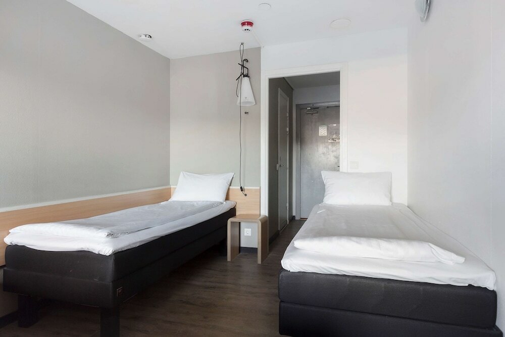 Фото Sure Hotel by Best Western Spanga