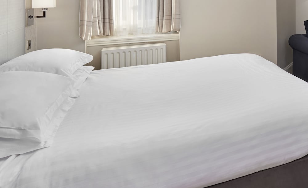 Фото Leonardo Hotel Edinburgh City