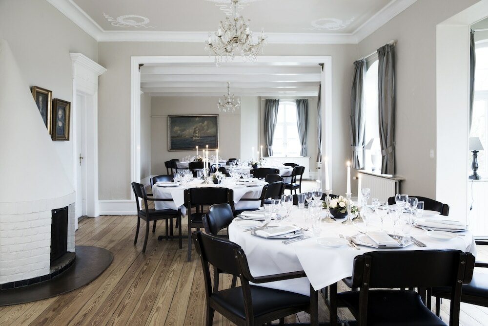 Фото Skjalm Hvide Hotel