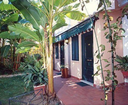 Гостиница Astoria Garden Hotel