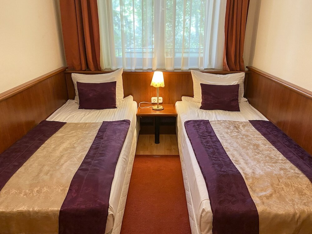 Фото Gold Hotel Budapest