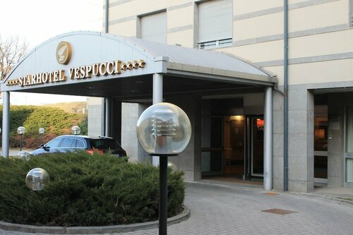 Гостиница Starhotels Vespucci в Каленцано