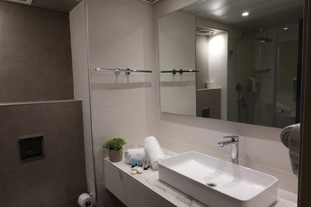 Фото Nazareth Plaza Hotel