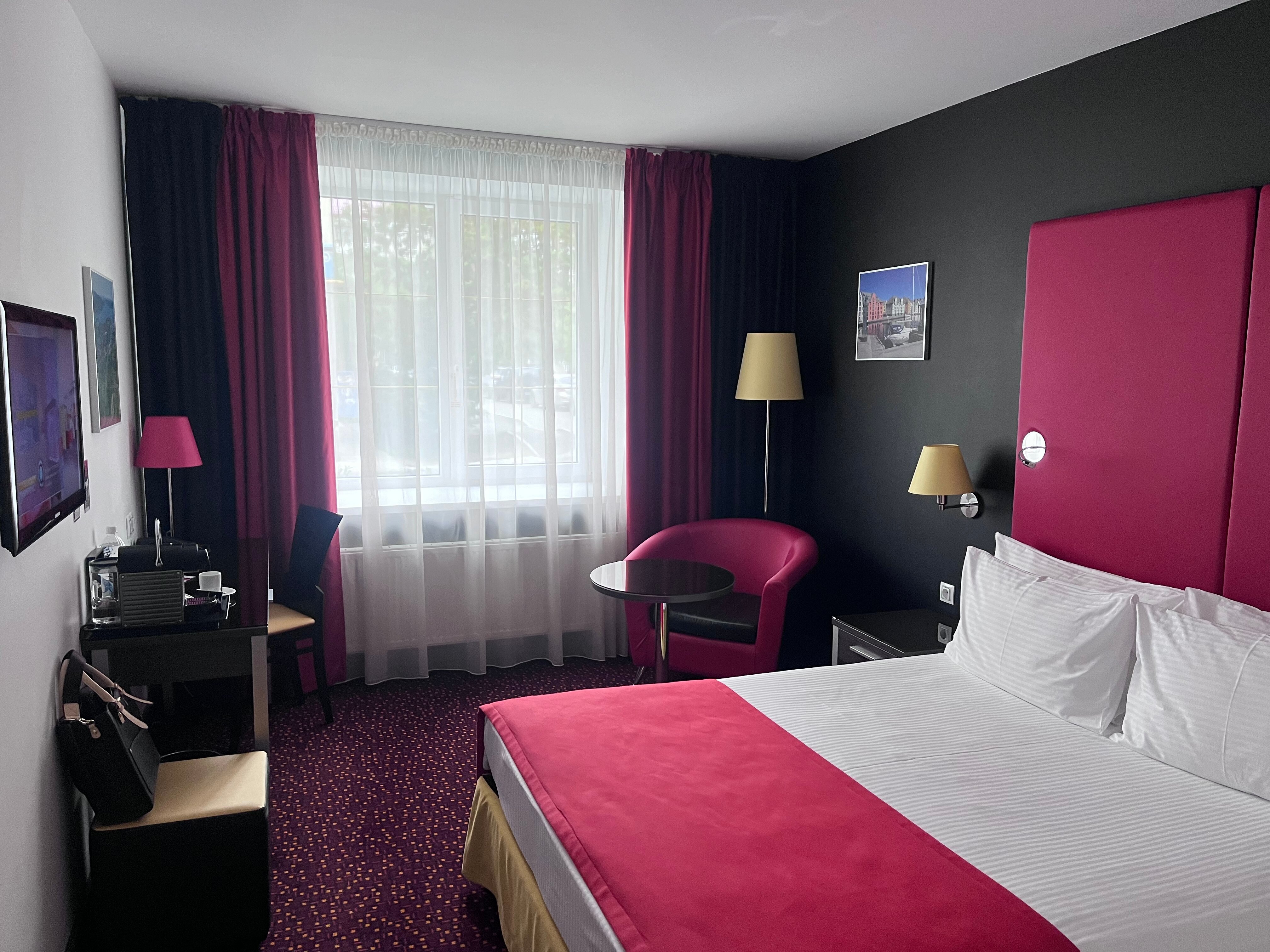 Фото Avenue Park Hotel