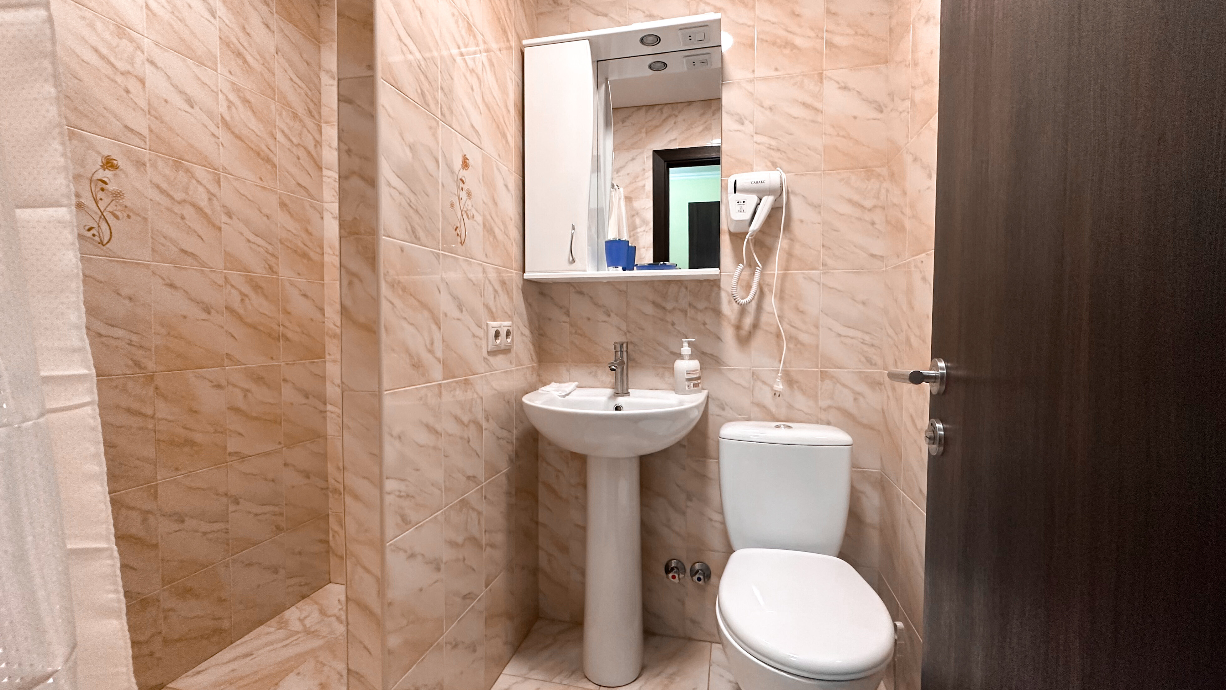 Фото Дельфиния