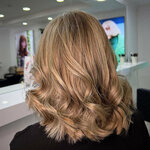 13 Beauty by Black Star (Kohinur street, 40), salón de belleza