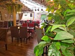 Родня, летний дворик (Kirov street, 141), restaurante