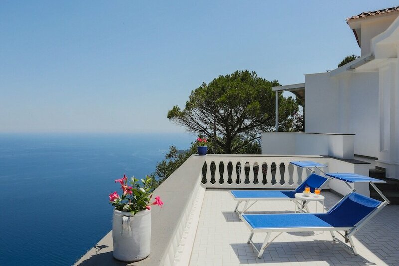 Гостиница Luxury Family Amalfi Coast Villa