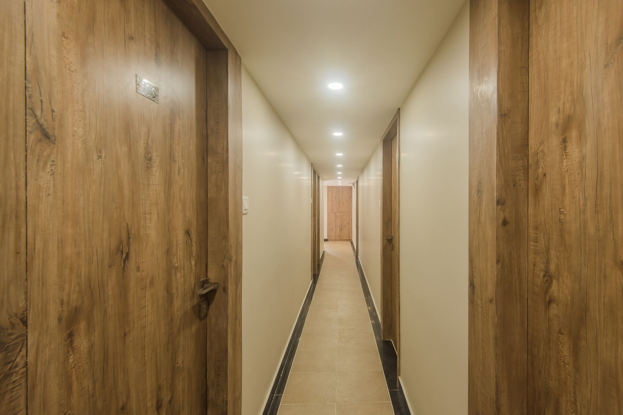 Фото Oyo 10001 Hotel Blue Ocean