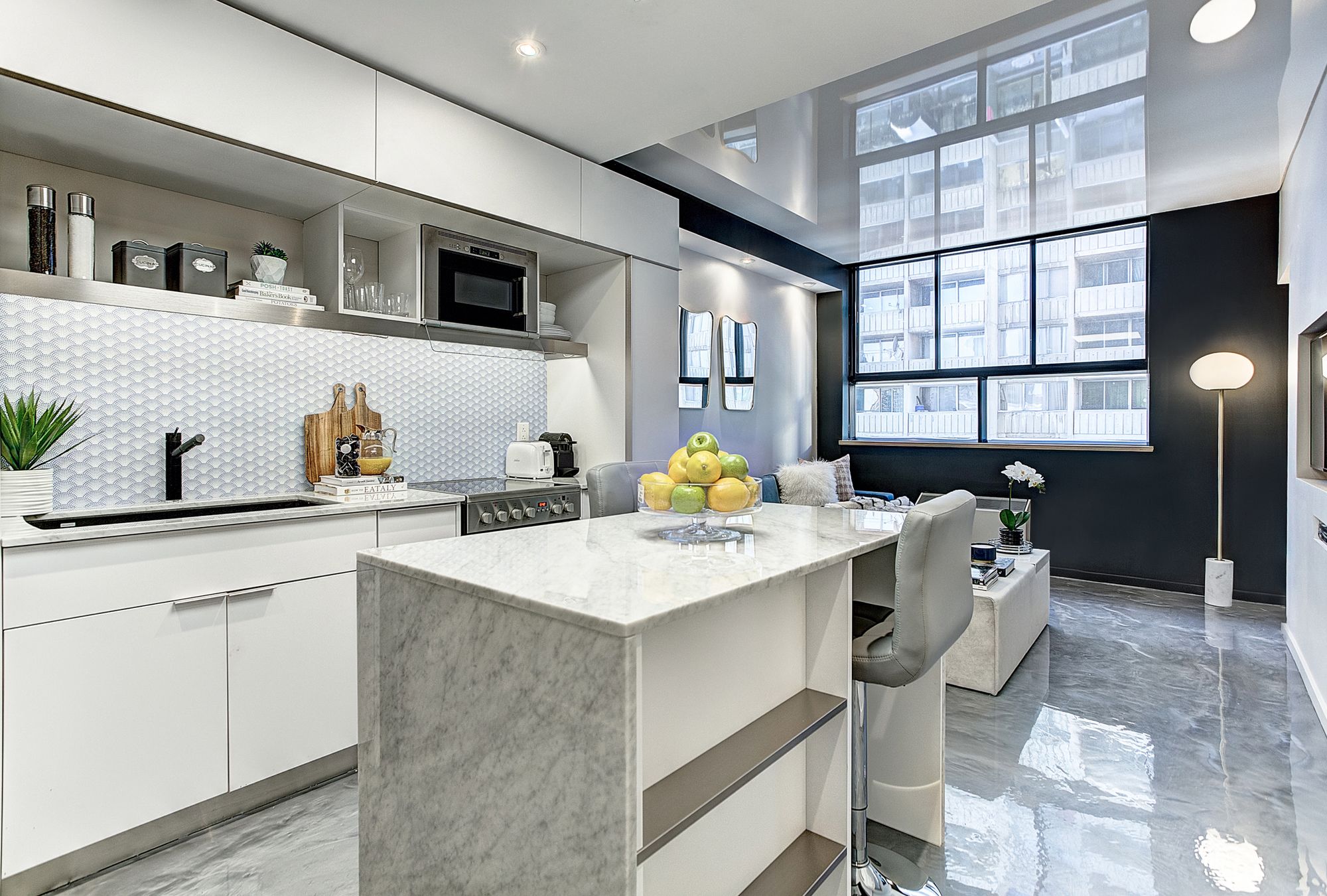 Фото Pierce Boutique Apartments