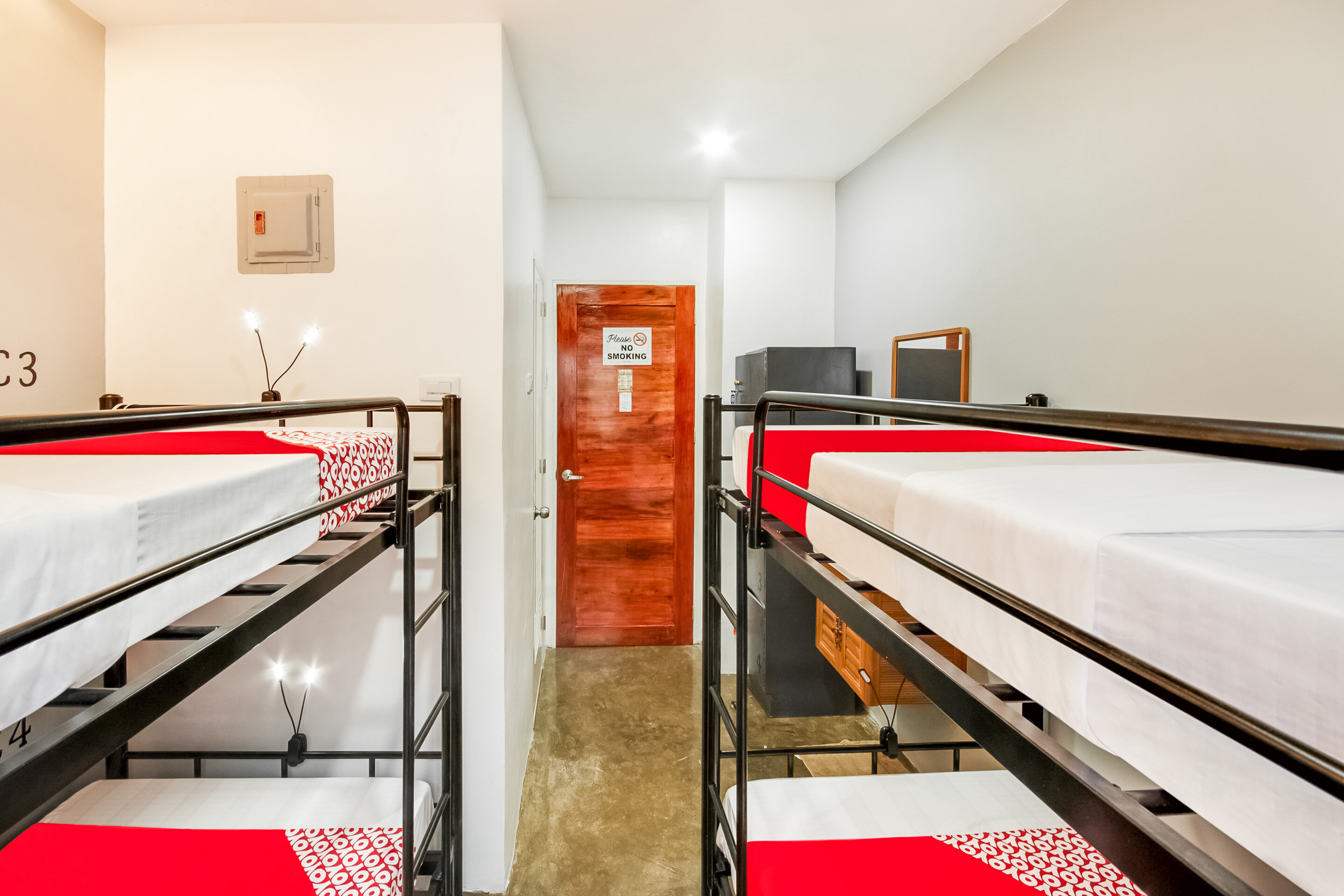 Фото Super Oyo 495 The Pocket Hotel