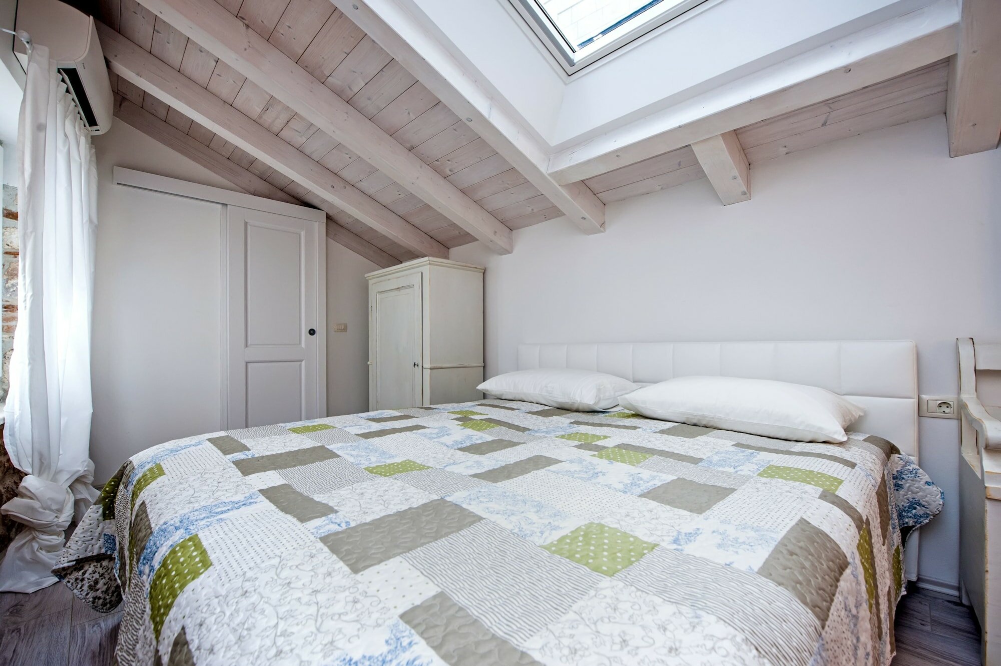 Фото Apartment and Studio Ca 3 Vie