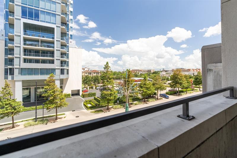 Фото The Luxury Suites of Houston