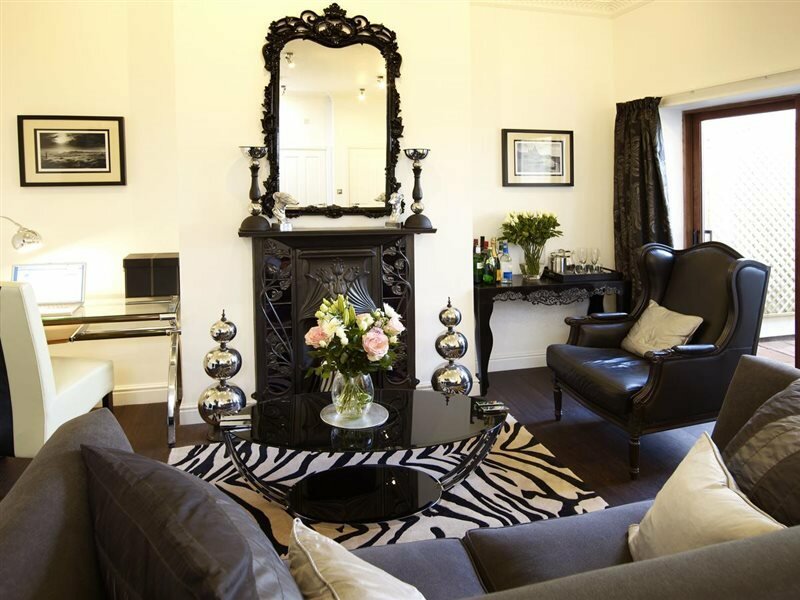 Фото Strozzi Palace Suites by Mansley