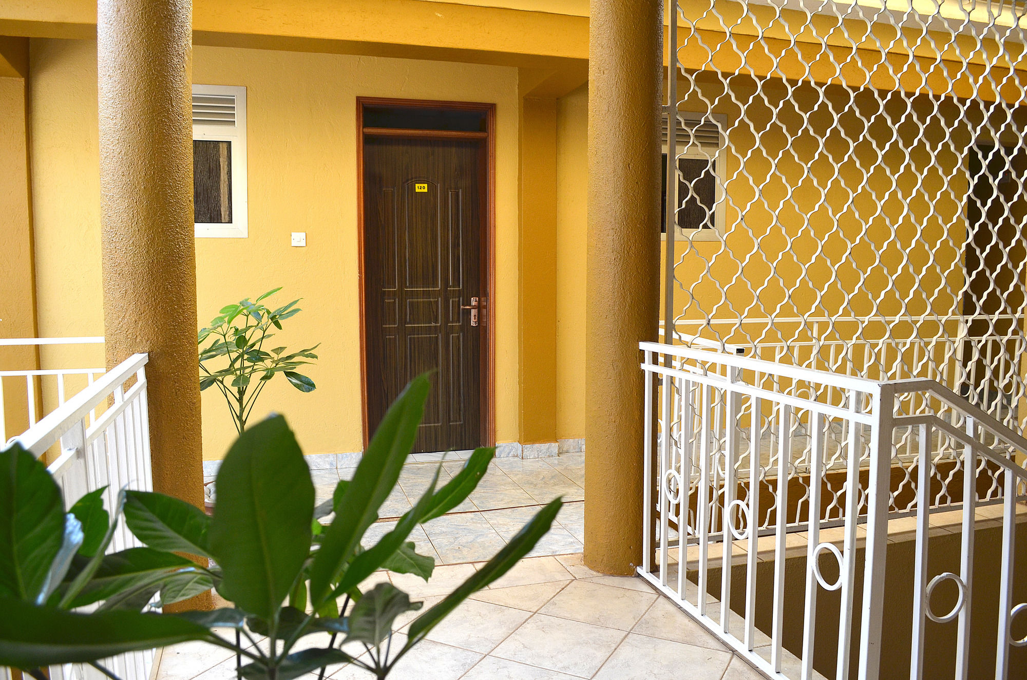 Фото Victoria Travel Hotel