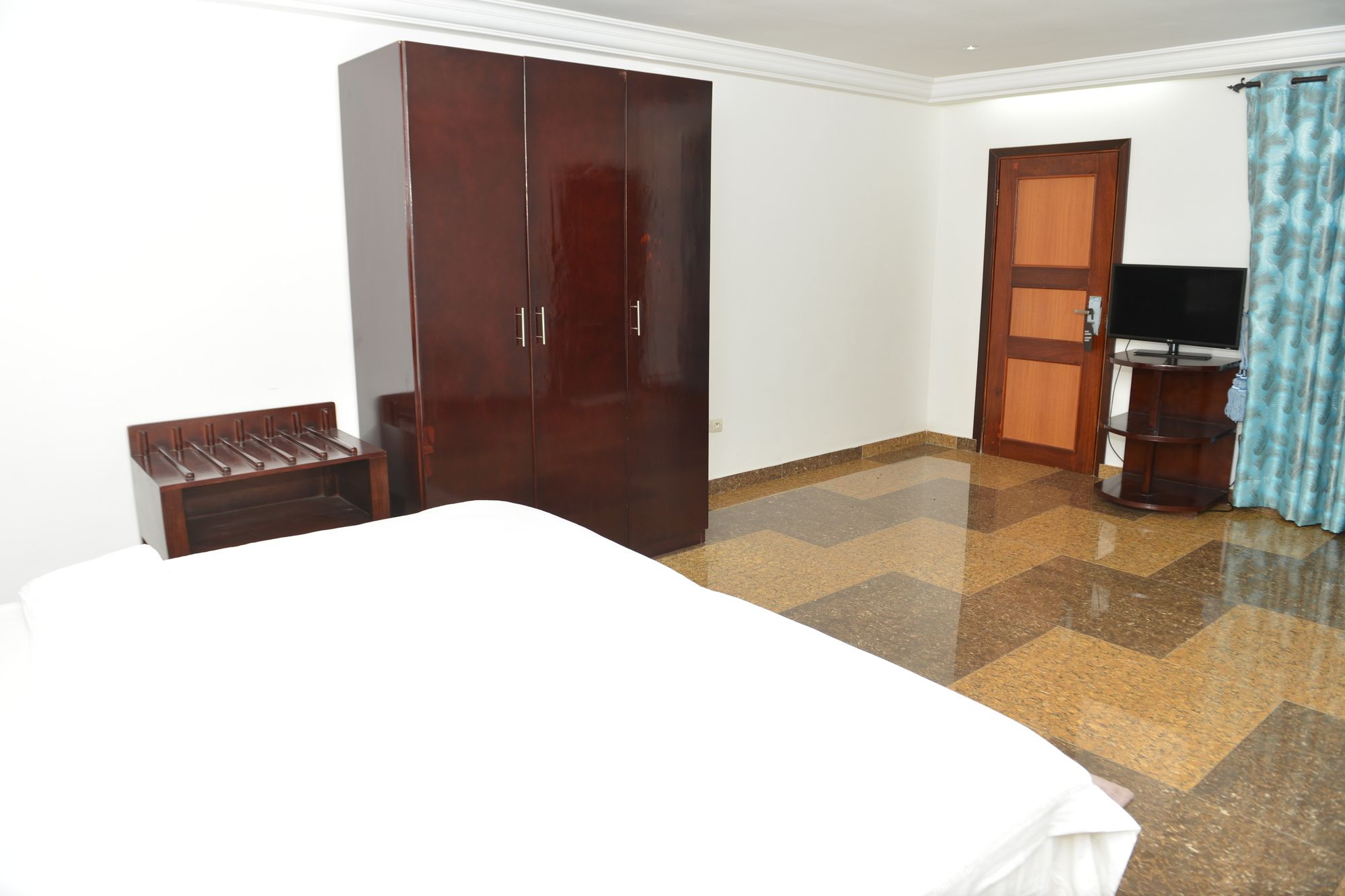 Фото Novela Star