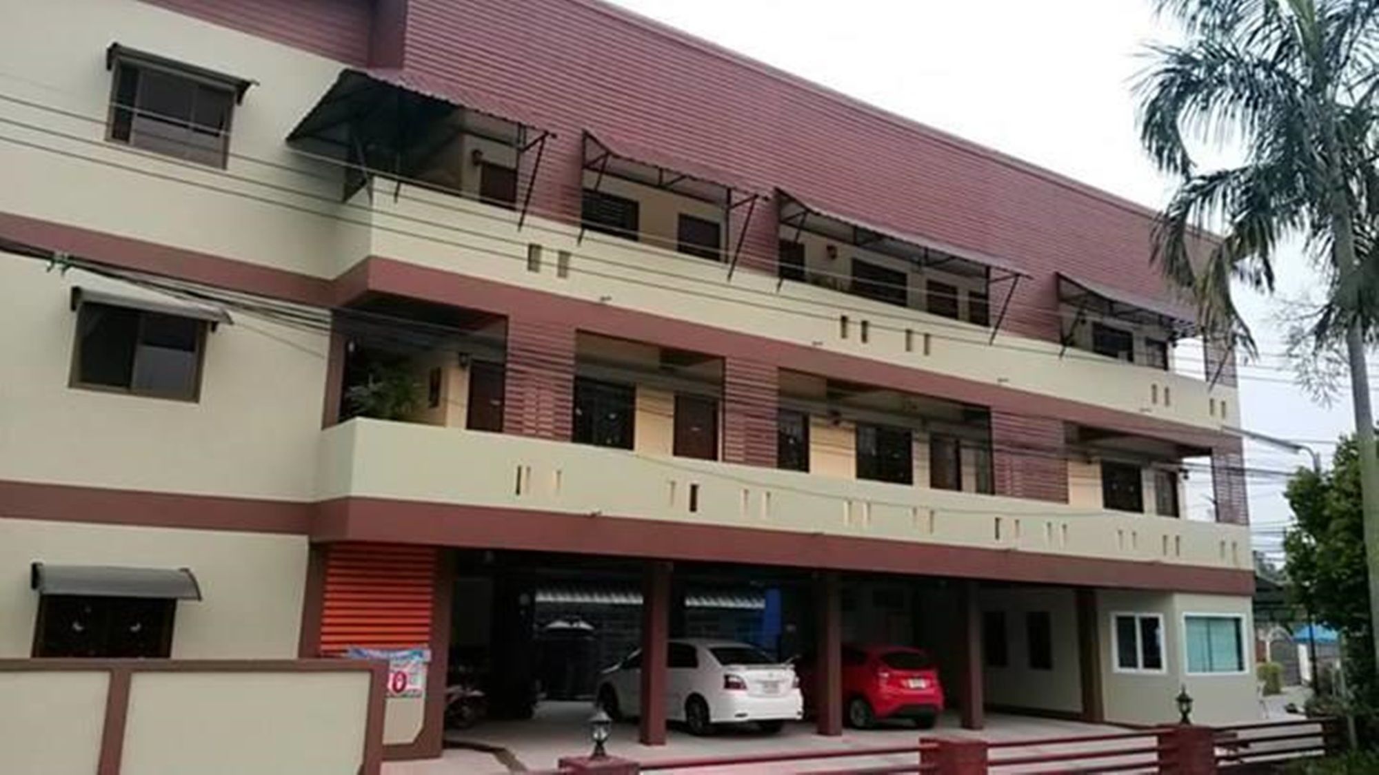 Фото Jansupar Court