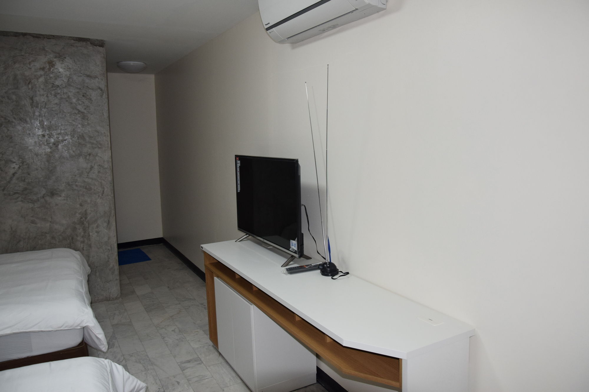 Фото Like Home - Hostel