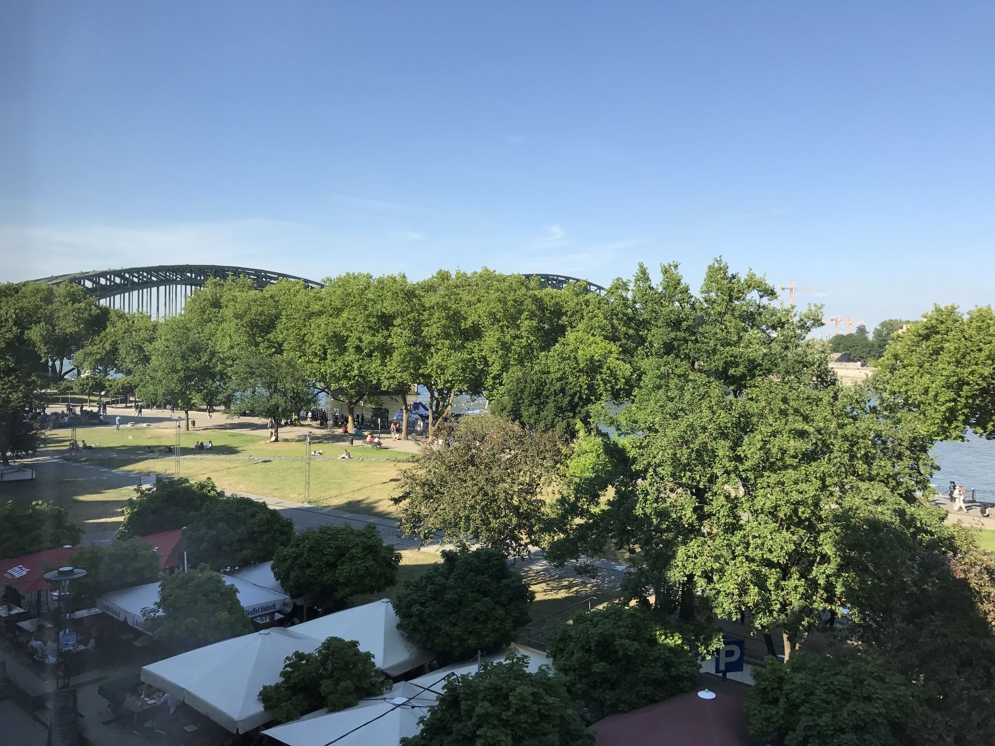 Фото City Apartment