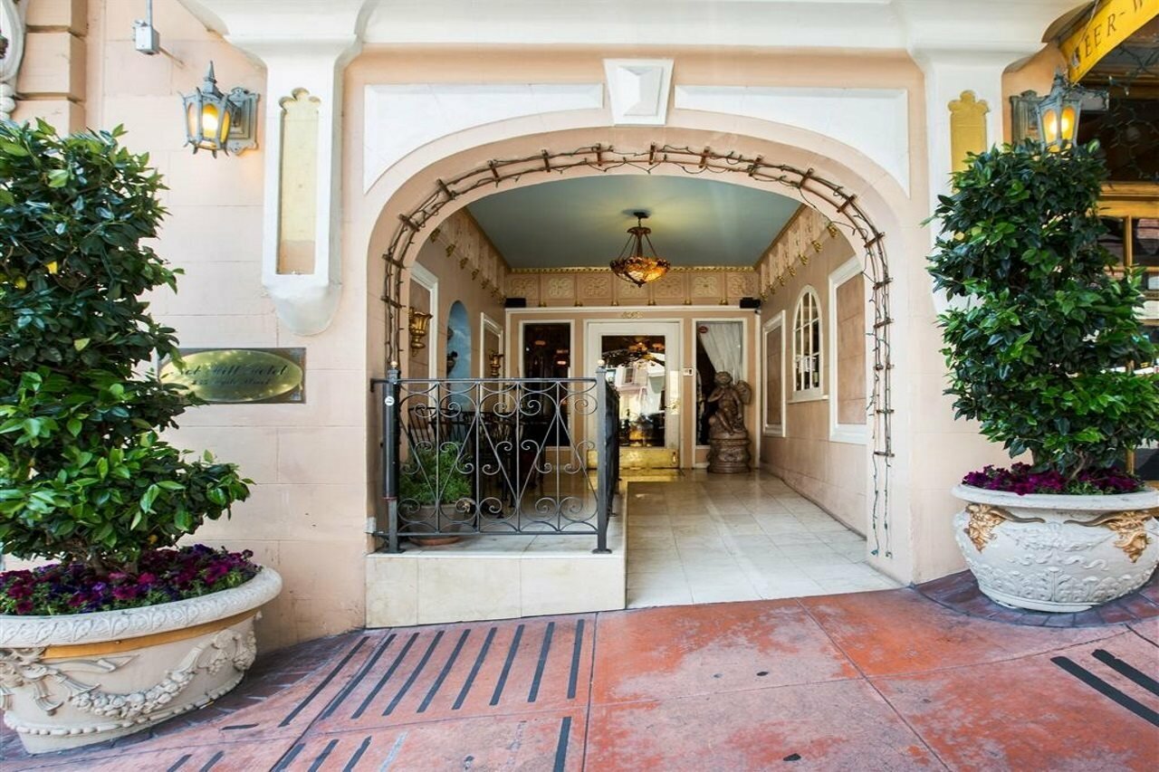 Фото Nob Hill Hotel