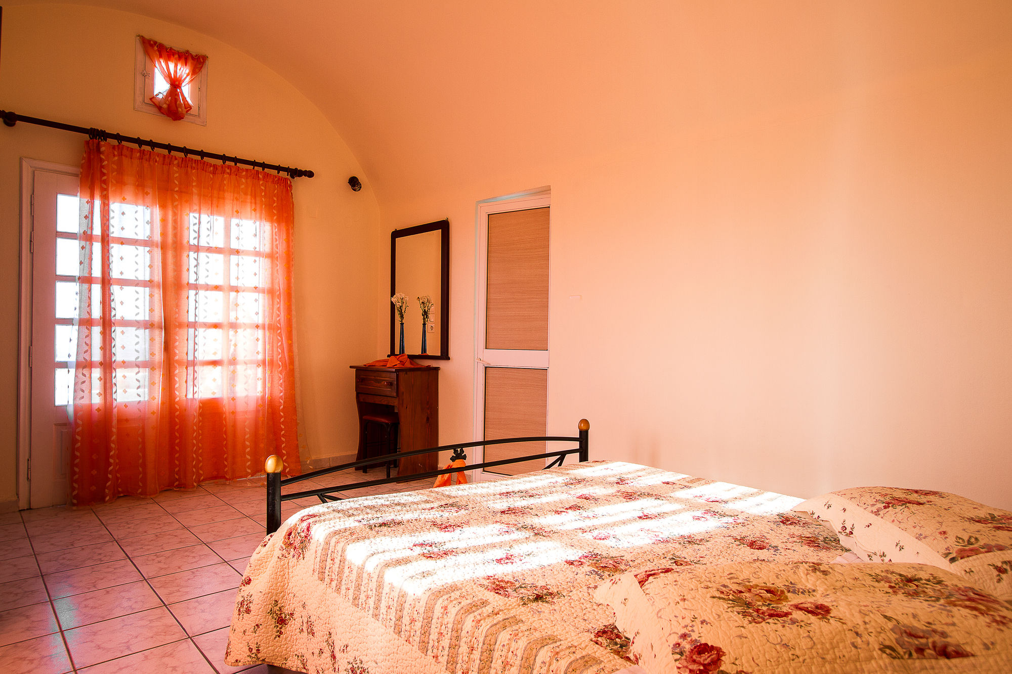 Фото Villa Iliovasilema Santorini