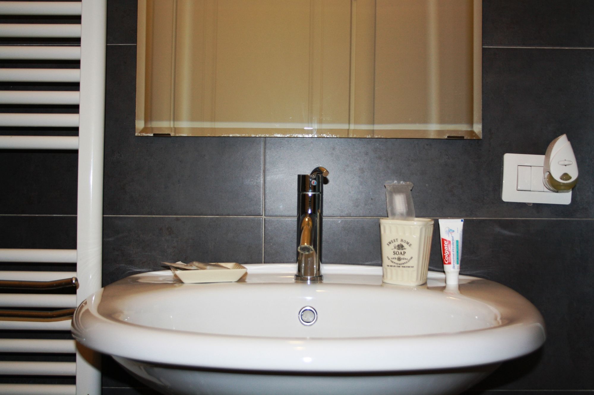 Фото Salotto Piramide B&b