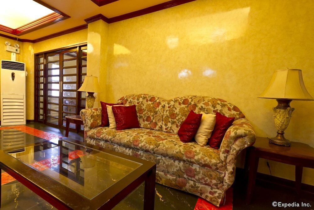 Фото Dulcinea Hotel and Suites