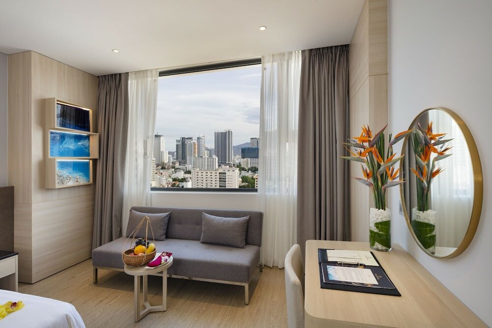 Фото DQua Hotel and Apartment