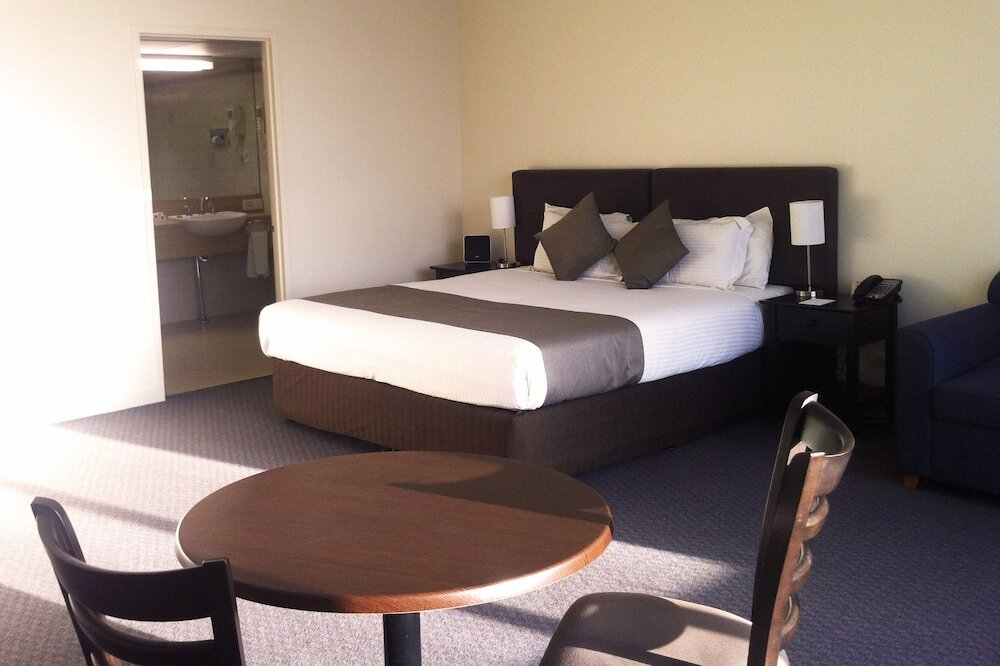 Фото Comfort Hotel Adelaide Meridien