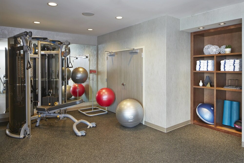 Фото Ac Hotel Des Moines East Village