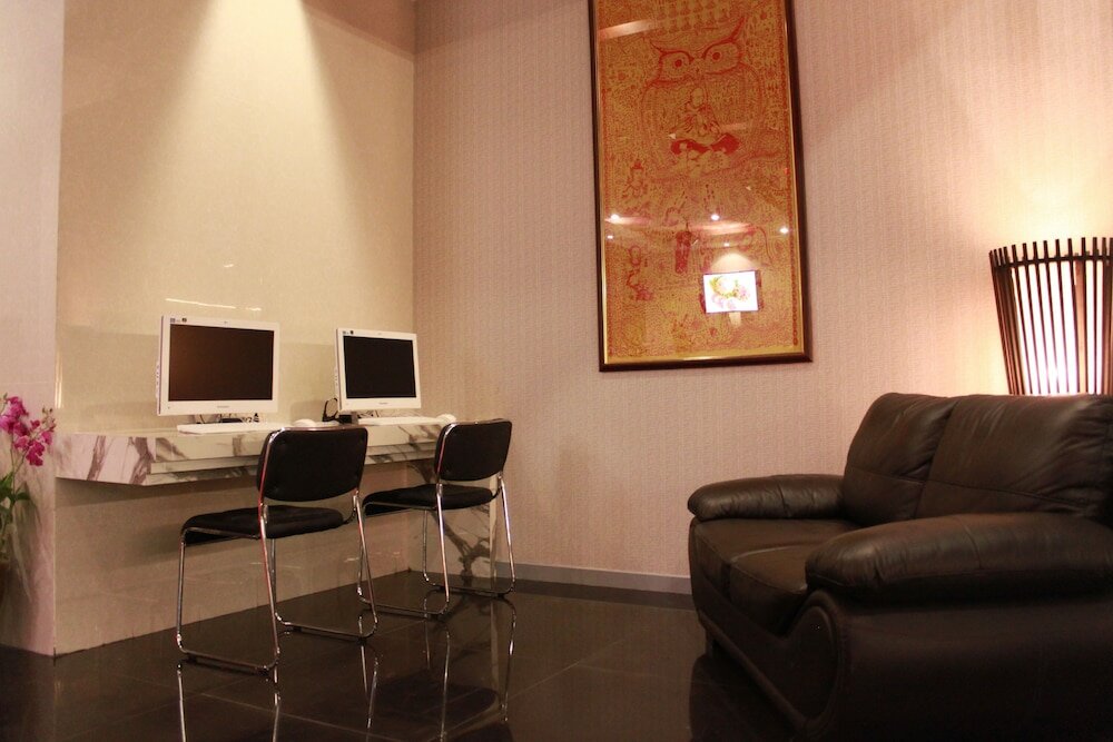 Фото Hemingways Silk Hotel