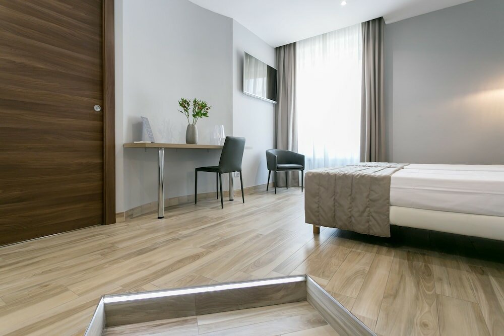 Фото ApartHotel Durini