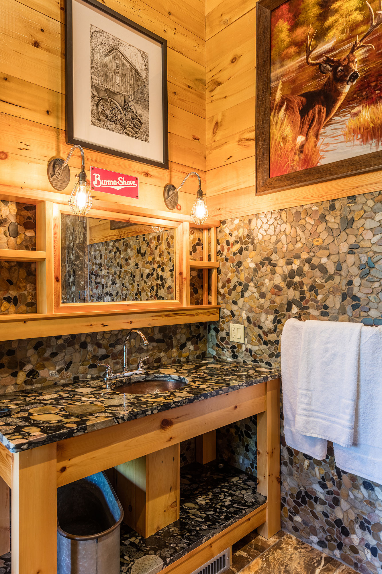 Фото Retro Suites Hotel